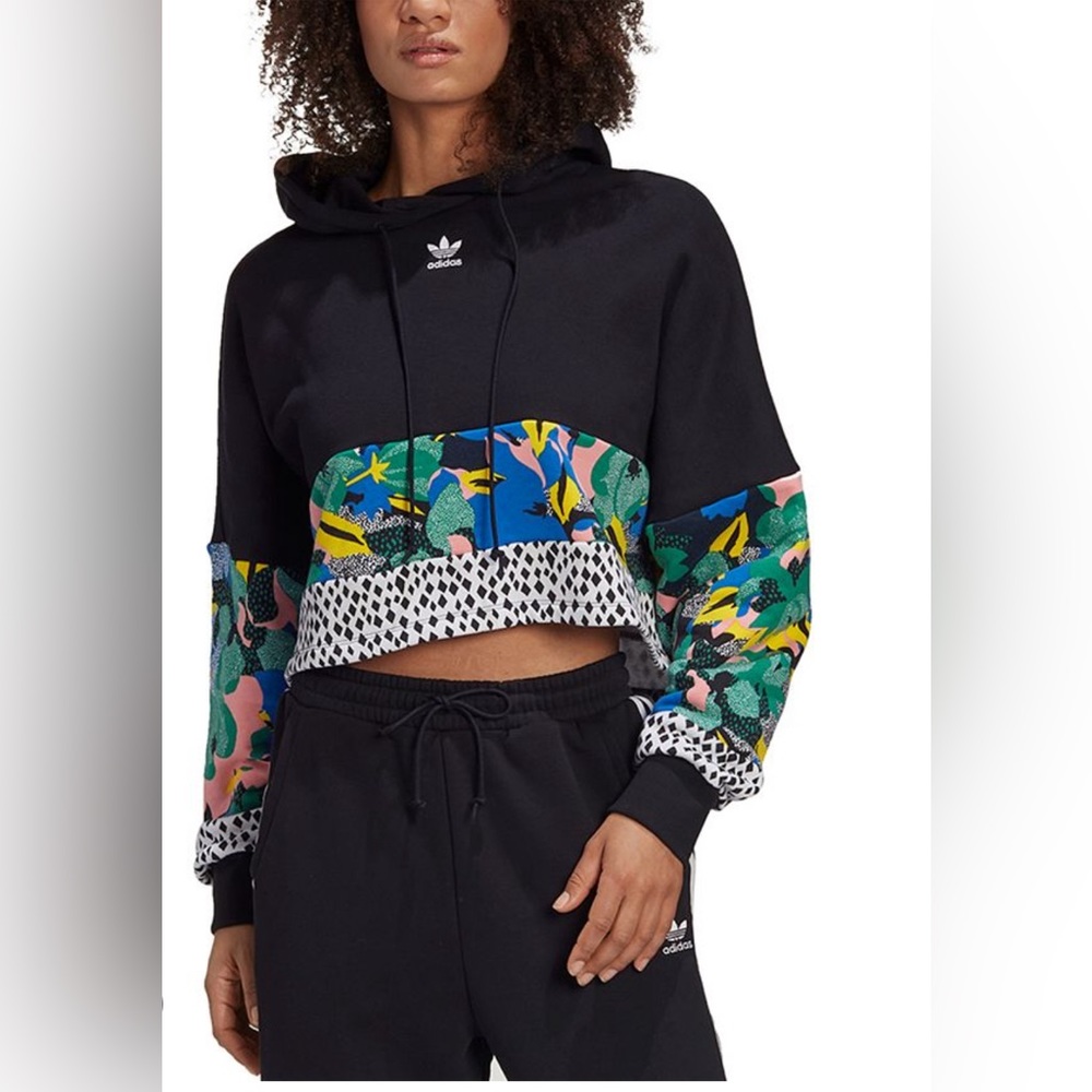Adidas Her studio crop hoodie, size small black pattern